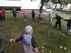 ilustracja do wpisu 
TYGRYSKI - szukają skarbów jesieni