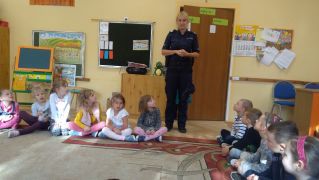 ilustracja do wpisu 
KŁAPOUSZKI - spotkanie ze służbami mundurowymi