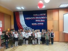 ilustracja do wpisu 
MĄDRE SÓWKI - wieczór śpiewania pieśni patriotycznych