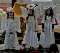 ilustracja do wpisu 
JASEŁKA W KOŚCIELE ŚW. ANNY W BIAŁYMSTOKU - w wykonaniu dzieci, absolwentów przedszkola i rodziców z grupy Kłapouszki i Mądre Sówki