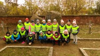 ilustracja do wpisu 
MĄDRE SÓWKI - wycieczka na cmentarz Farny na kwaterę żołnierzy