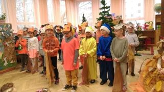 ilustracja do wpisu 
KŁAPOUSZKI - przedstawienie