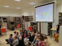 ilustracja do wpisu 
MĄDRE SÓWKI - spotkanie z Muminkami w bibliotece