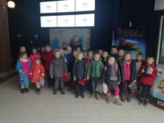 ilustracja do wpisu 
MĄDRE SÓWKI - wycieczka do kina