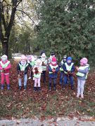 ilustracja do wpisu 
KŁAPOUSZKI - w poszukiwaniu darów jesieni