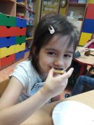 ilustracja do wpisu 
KŁAPOUSZKI - pieką ciasto