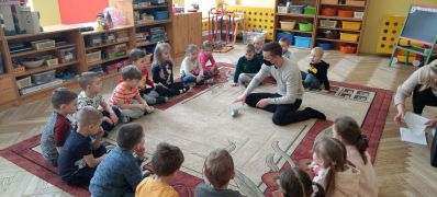 ilustracja do wpisu 
KRÓLICZKI - zajęcia pokazowe z Matplanety