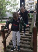 ilustracja do wpisu 
MĄDRE SÓWKI - zabawy na podwórku