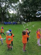 ilustracja do wpisu 
MALEŃSTWA- zabawy ruchowe na placu przedszkolnym z okazji Dnia Dziecka