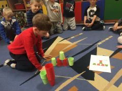 ilustracja do wpisu 
KŁAPOUSZKI - zakodowane kubeczki