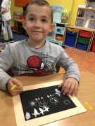 ilustracja do wpisu 
KŁAPOUSZKI - praca plastyczna