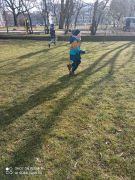 ilustracja do wpisu 
KŁAPOUSZKI - zabawy na placu przedszkolnym