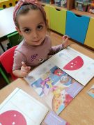 ilustracja do wpisu 
PUCHATKI - praca z książką