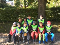 ilustracja do wpisu 
KŁAPOUSZKI - spacer do parku