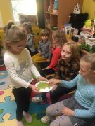 ilustracja do wpisu 
KŁAPOUSZKI - witaminki dla chłopczyka i dziewczynki