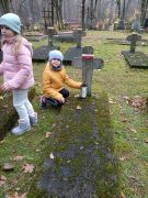 ilustracja do wpisu 
KŁAPOUSZKI - wycieczka na Cmentarz Wojskowy