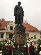 ilustracja do wpisu 
MĄDRE SÓWKI, KŁAPOUSZKI - spacer pod pomnik Marszałka J. Piłsudskiego