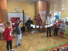 ilustracja do wpisu 
ŚWIĄTECZNE BAJANIE I KOLĘD ŚPIEWANIE- audycja muzyczna