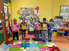 ilustracja do wpisu 
KŁAPOUSZKI - prace plastyczne