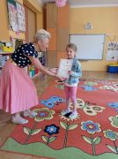 ilustracja do wpisu 
Laureaci Miejskiego Konkursu Plastycznego ,,Z Kubusiem Puchatkiem przez świat "