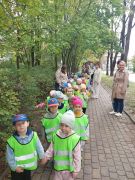 Dzieci wracają z kina